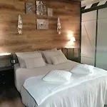 Lapausedegout Climatisees Terrasse Table D'hotes Konukevi Lachapelle-Auzac