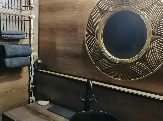 Pensionat Lapausedegout Climatisees Terrasse Table D'hotes