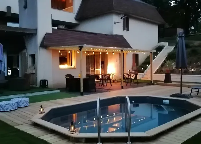 Lapausedegout Climatisees Terrasse Table D'hotes Pensionat Lachapelle-Auzac