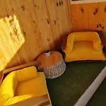 Lapausedegout Climatisees Terrasse Table D'hotes