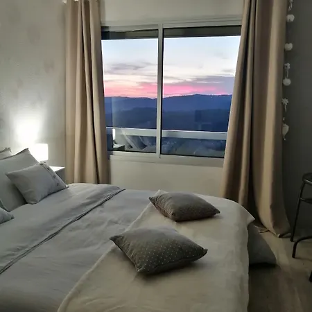 Lapausedegout Piscine Climatisees Jacuzzi Terrasse Lachapelle-Auzac