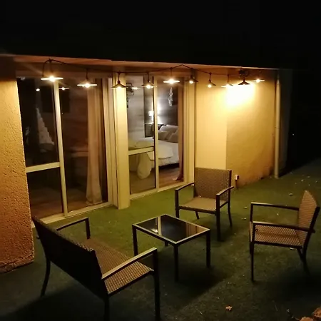 Lapausedegout Piscine Chambres Climatisees Terrasse Table D'Hotes Vendégház