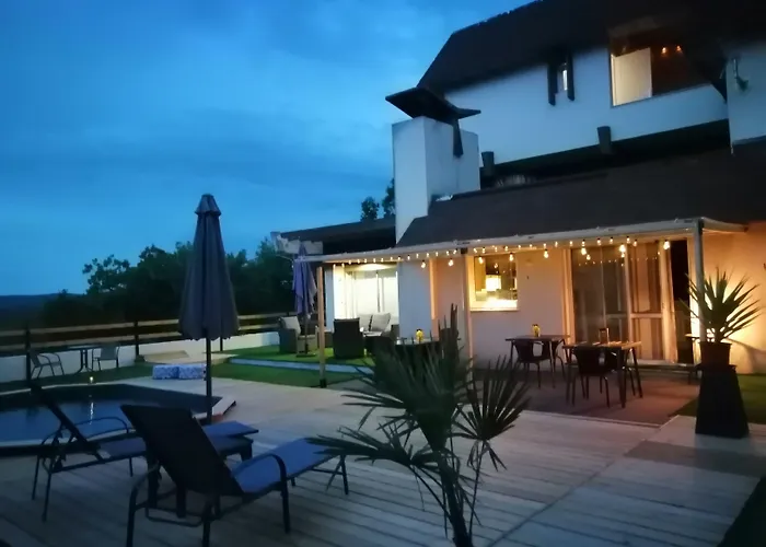 Lapausedegout Climatisees Terrasse Gasthuis Lachapelle-Auzac